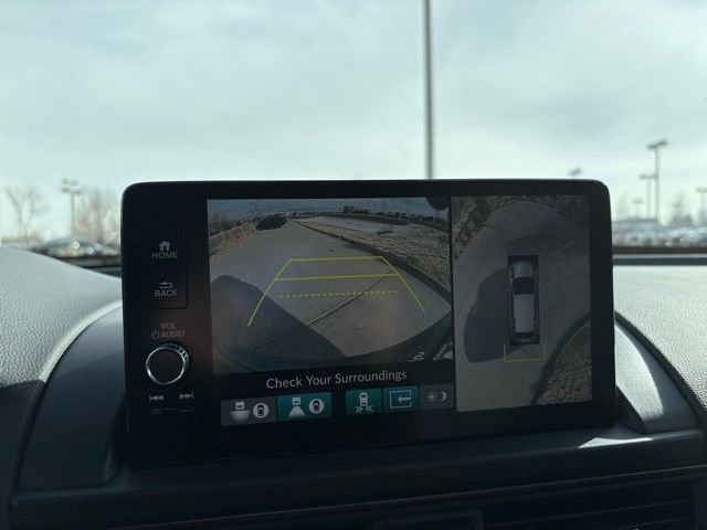 Used 2025 Honda Pilot TrailSport image 22