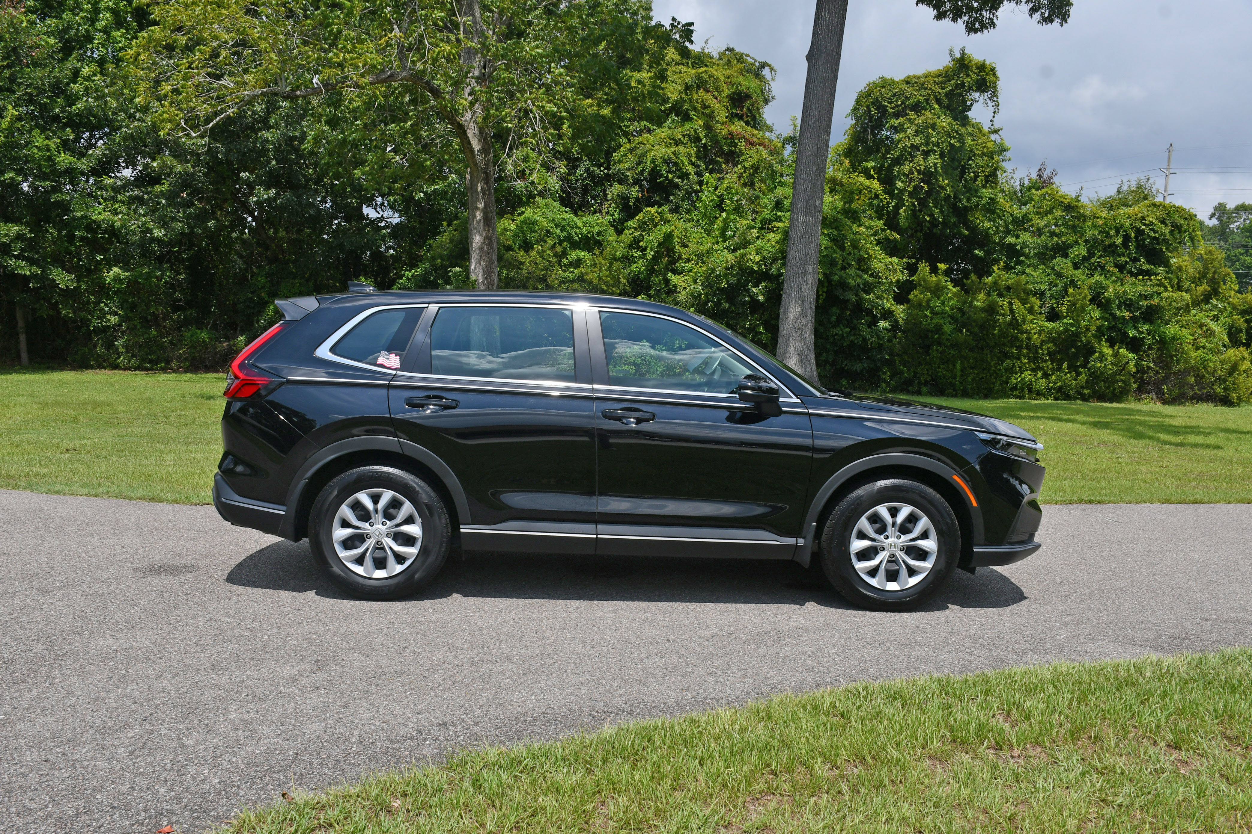 Used 2025 Honda CR-V EX-L image 5