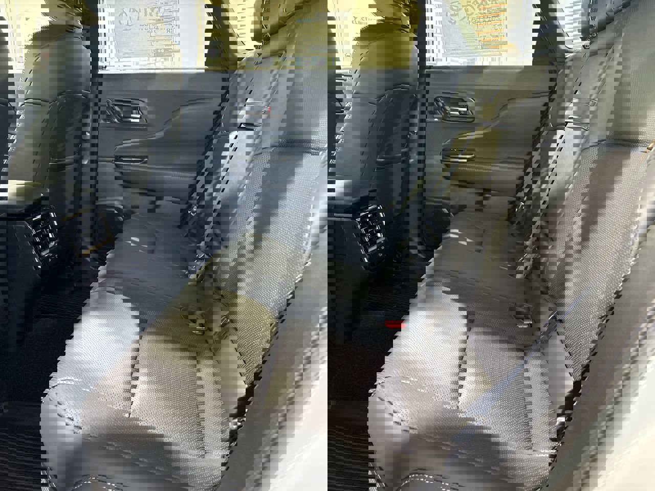 New 2025 Toyota Crown Signia image 24