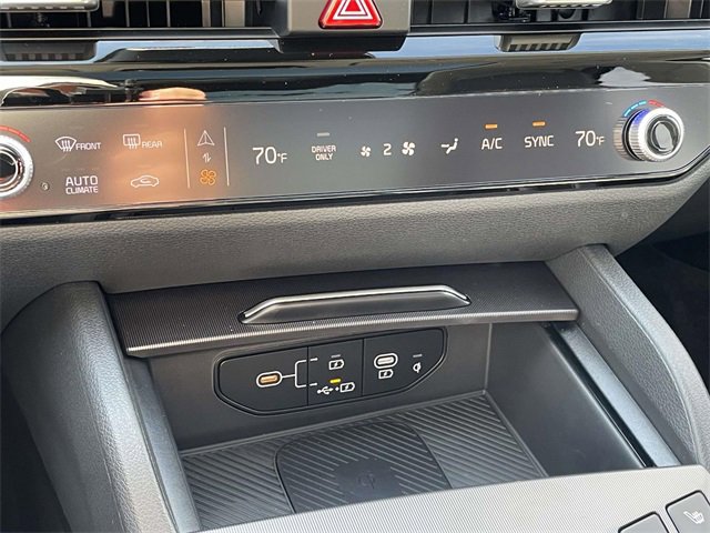 New 2026 Kia Sportage EX w/ EX Panoramic Sunroof Package image 35