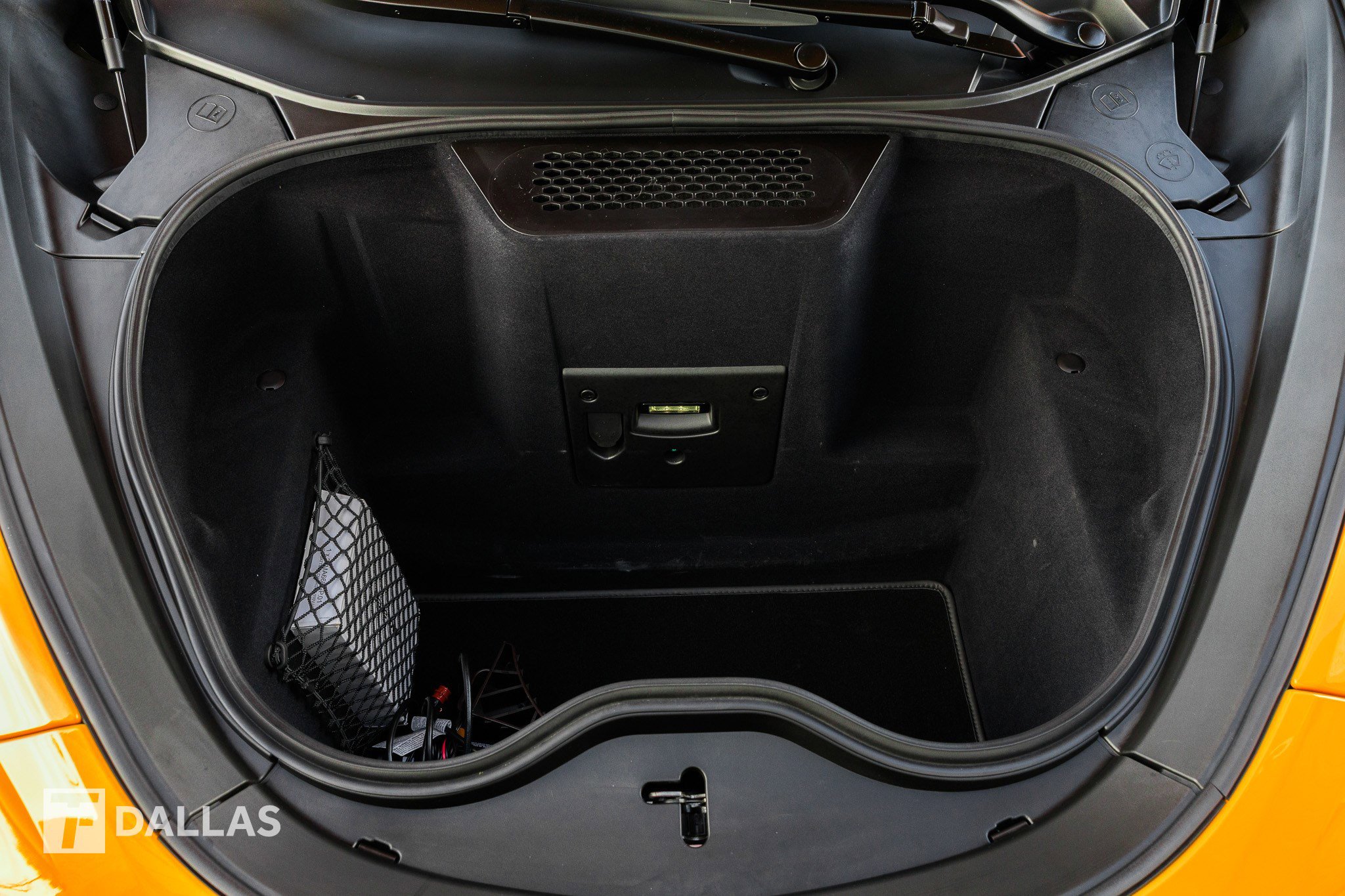 Used 2023 McLaren GT image 29