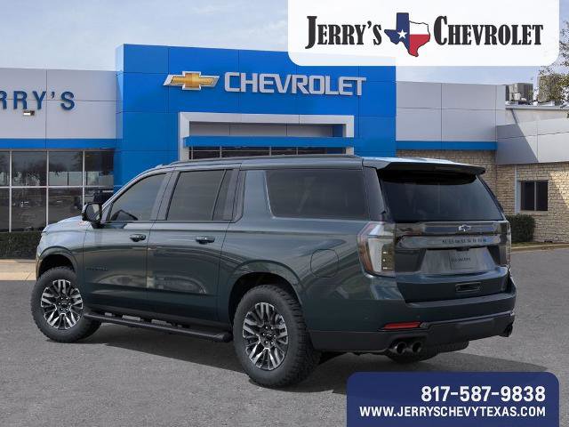 New 2026 Chevrolet Suburban Z71 w/ Comfort Package AWD/4WD image 4