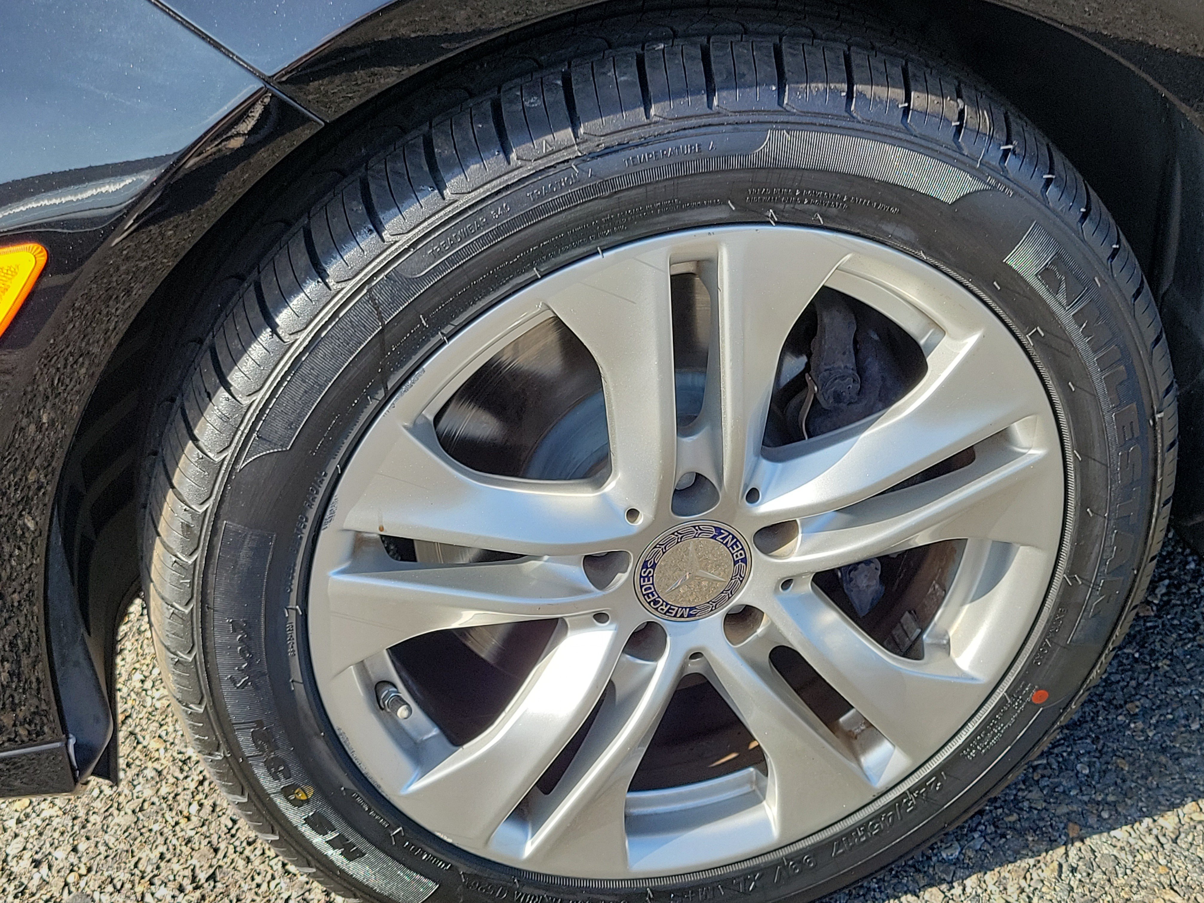 Used 2010 Mercedes-Benz E 350 Sedan image 7