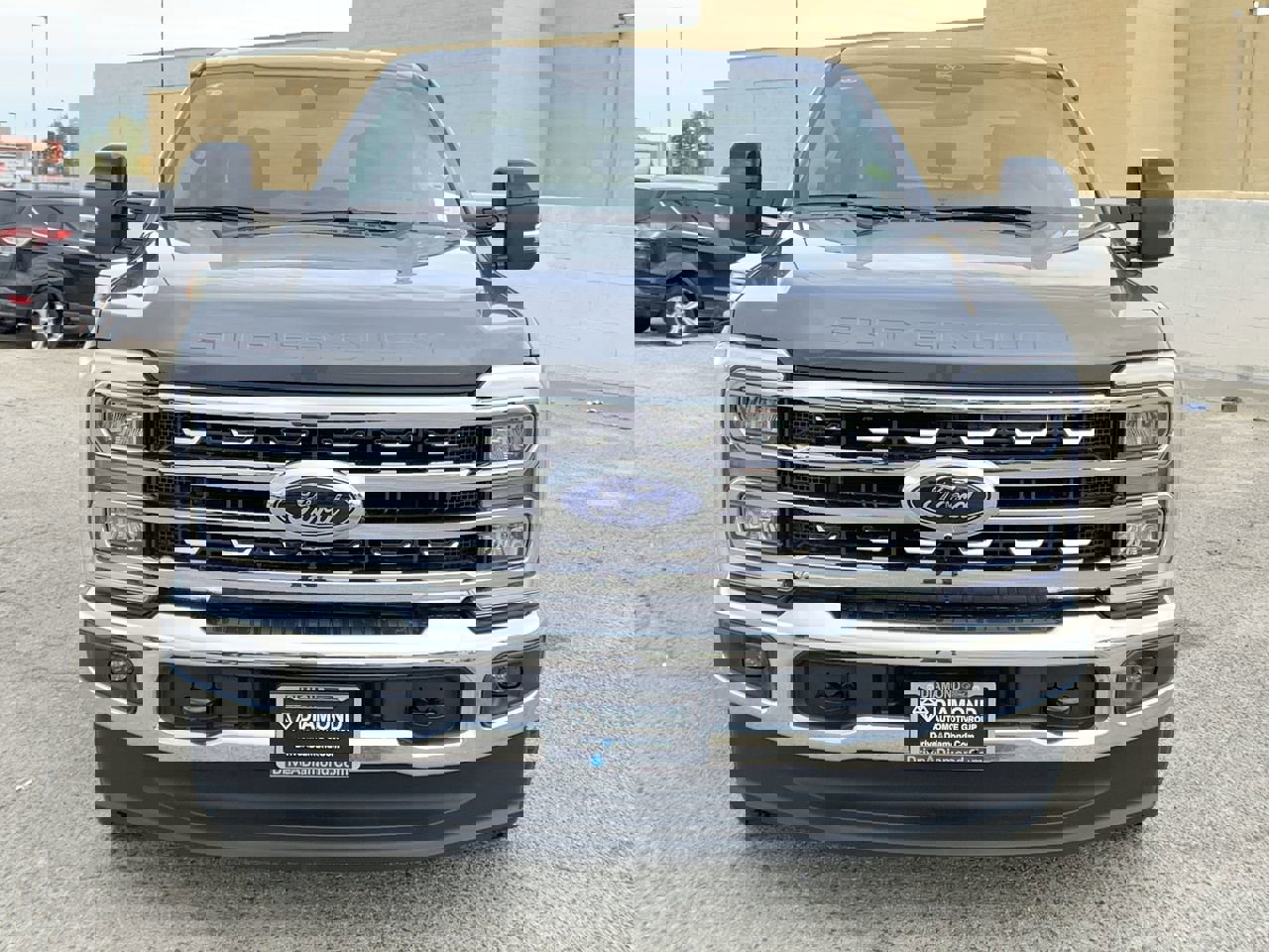 New 2026 Ford F250 Lariat w/ FX4 Off-Road Package image 3
