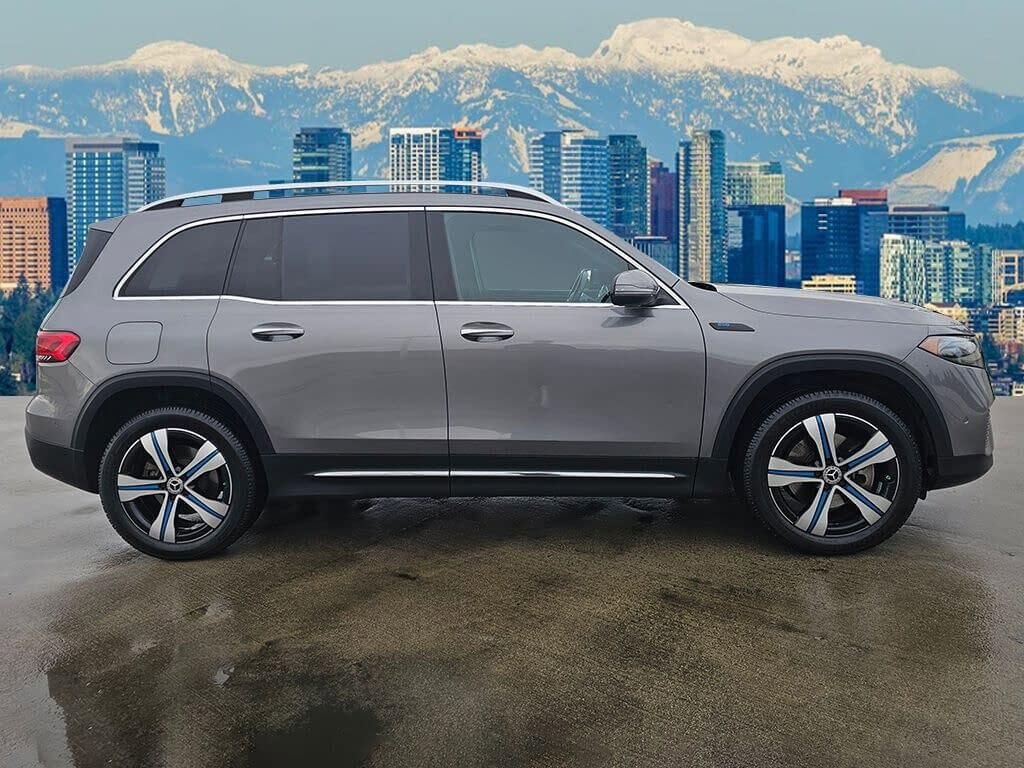 Used 2022 Mercedes-Benz EQB 350 4MATIC image 16