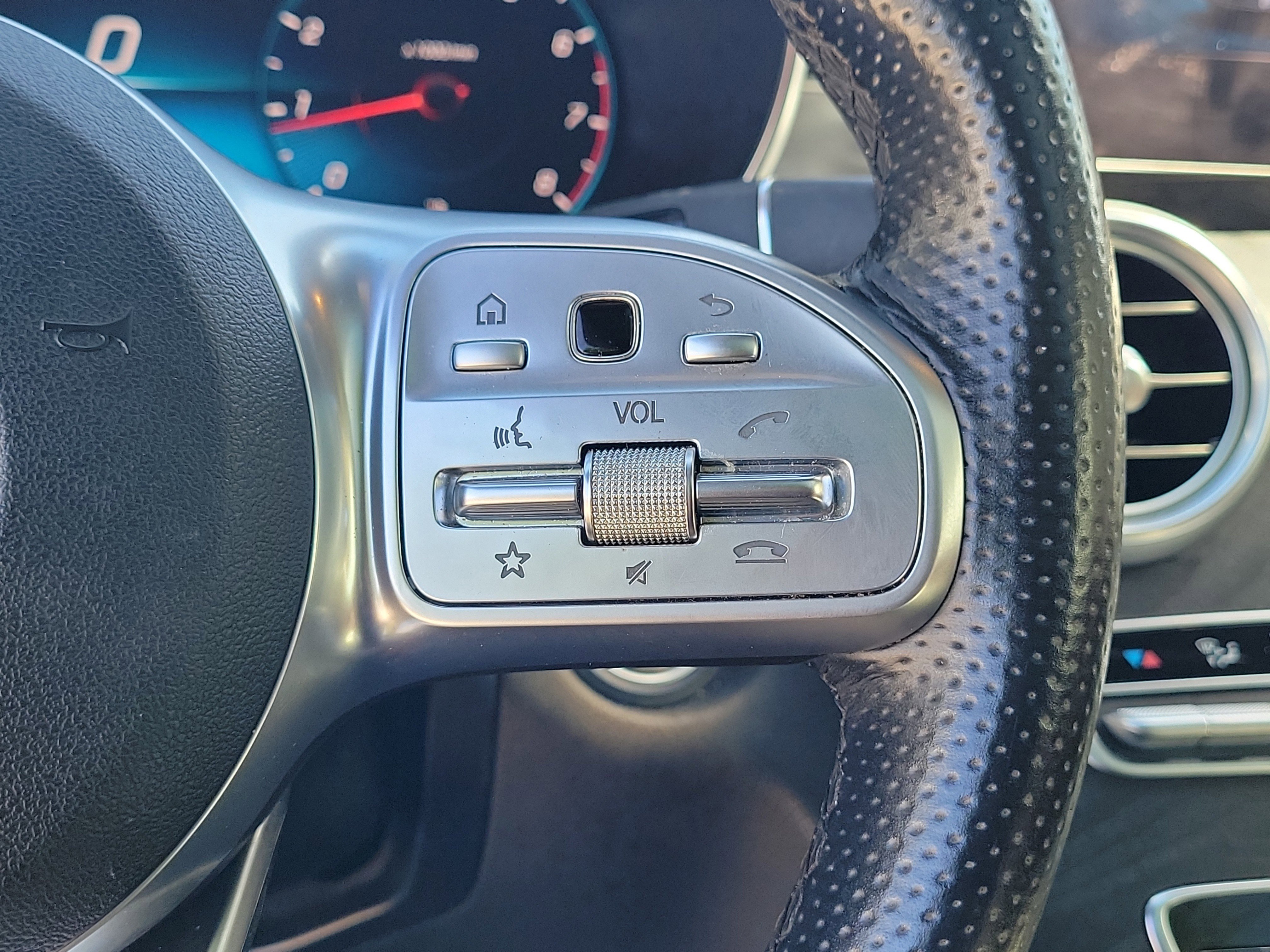Used 2021 Mercedes-Benz C 300 Coupe image 25