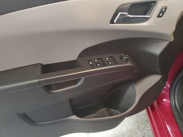 Used 2014 Chevrolet Sonic LT w/ LT Promotional Package FWD image 12