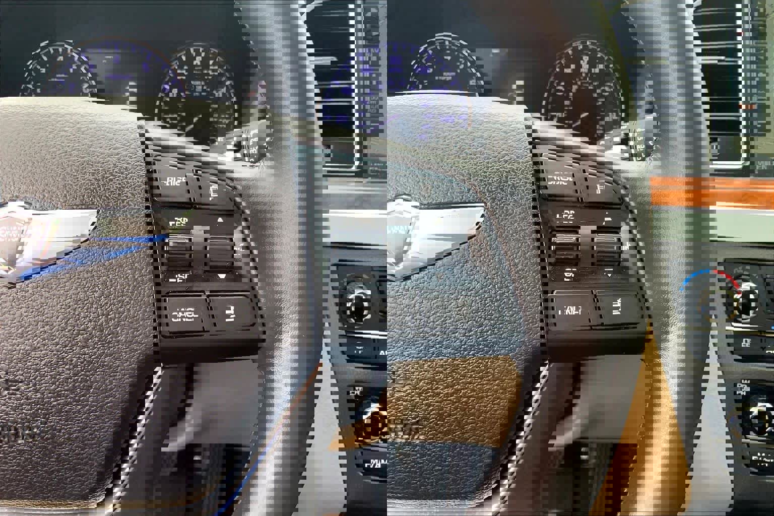 Used 2016 Hyundai Genesis 3.8 w/ Option Group 04 RWD image 22