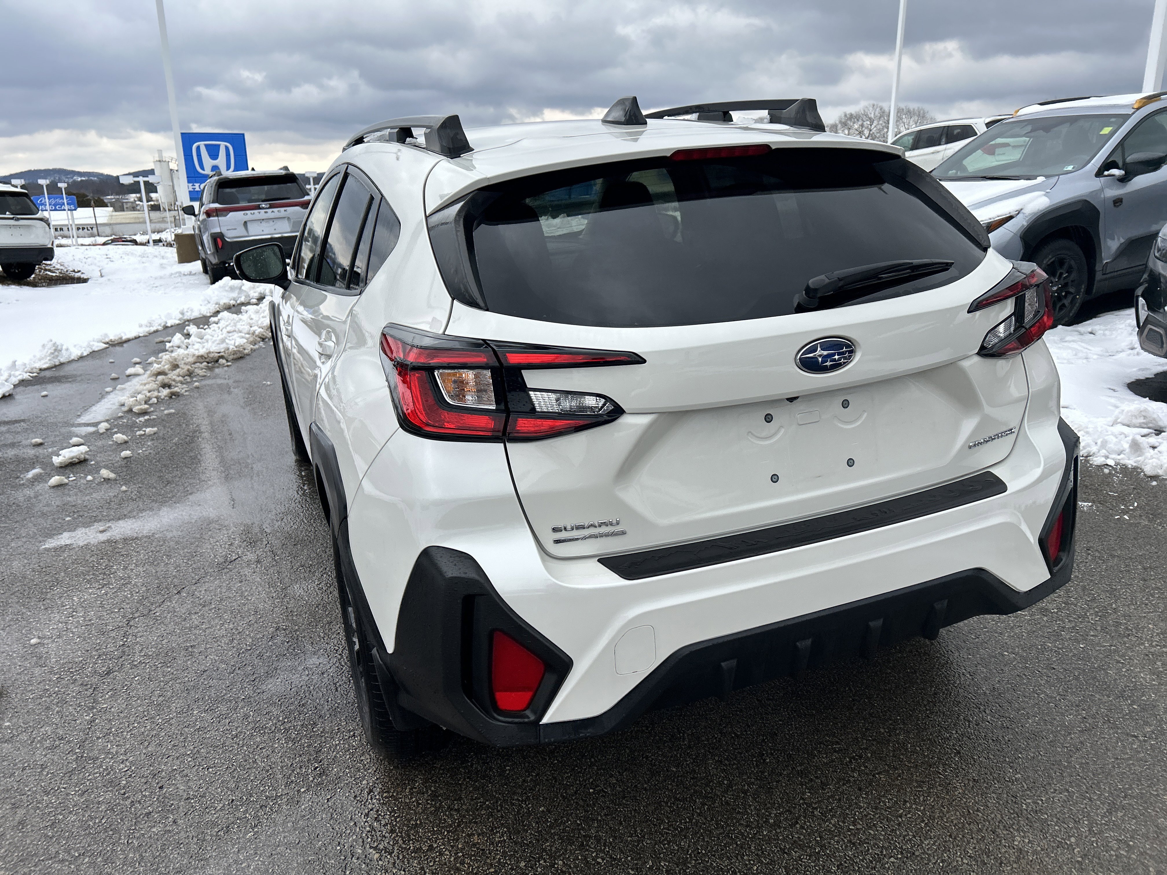 Certified 2024 Subaru Crosstrek 2.0i Premium image 10