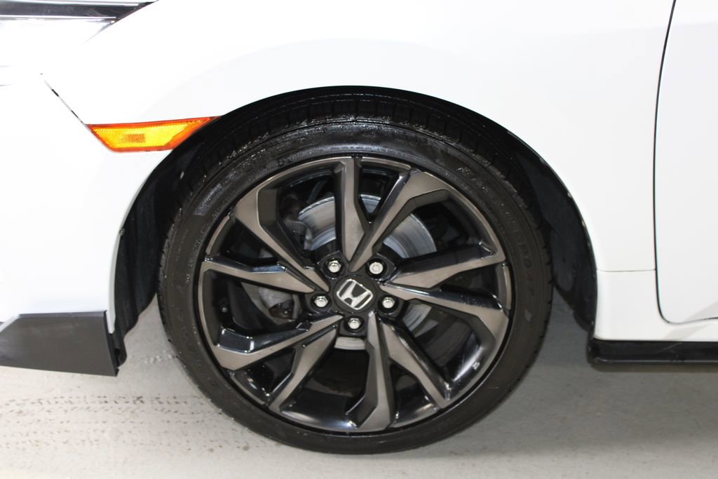 Used 2018 Honda Civic Sport image 3
