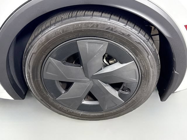 Certified 2025 Toyota Prius Plug-In Hybrid FWD image 30