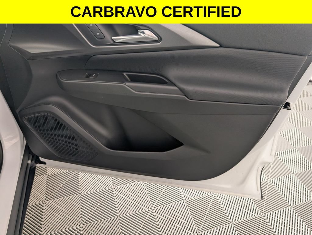Certified 2026 Chevrolet Equinox EV LT FWD image 29
