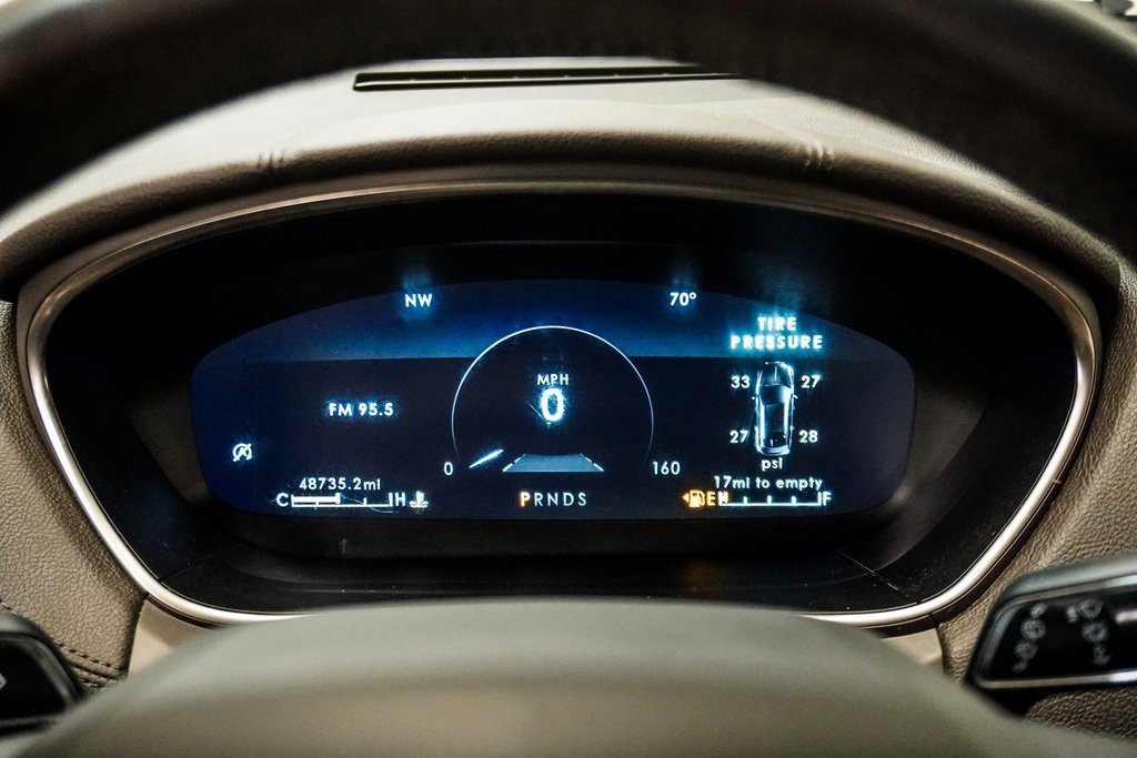 Used 2019 Lincoln Nautilus Select image 31