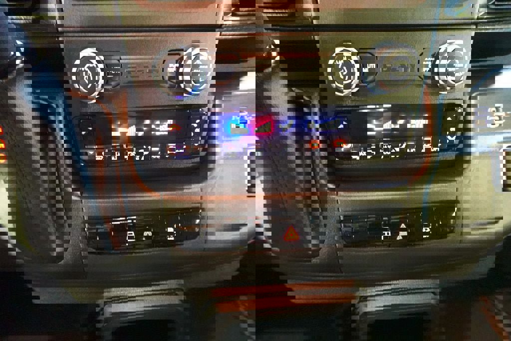 Used 2024 RAM ProMaster 3500 w/ Convenience Group image 14