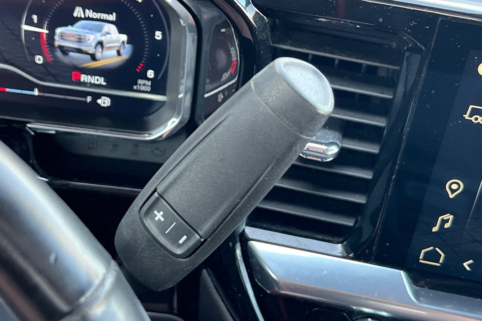 Used 2022 GMC Sierra 1500 Elevation RWD image 28