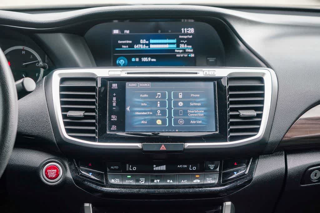 Used 2017 Honda Accord EX image 12