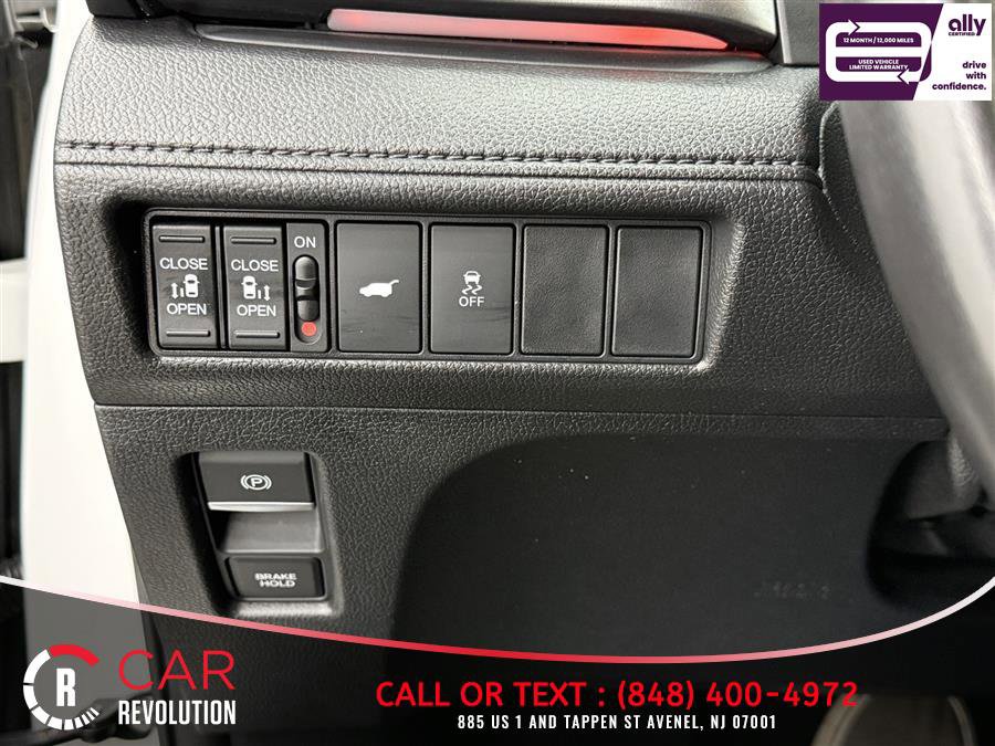 Used 2025 Honda Odyssey Sport-L image 28