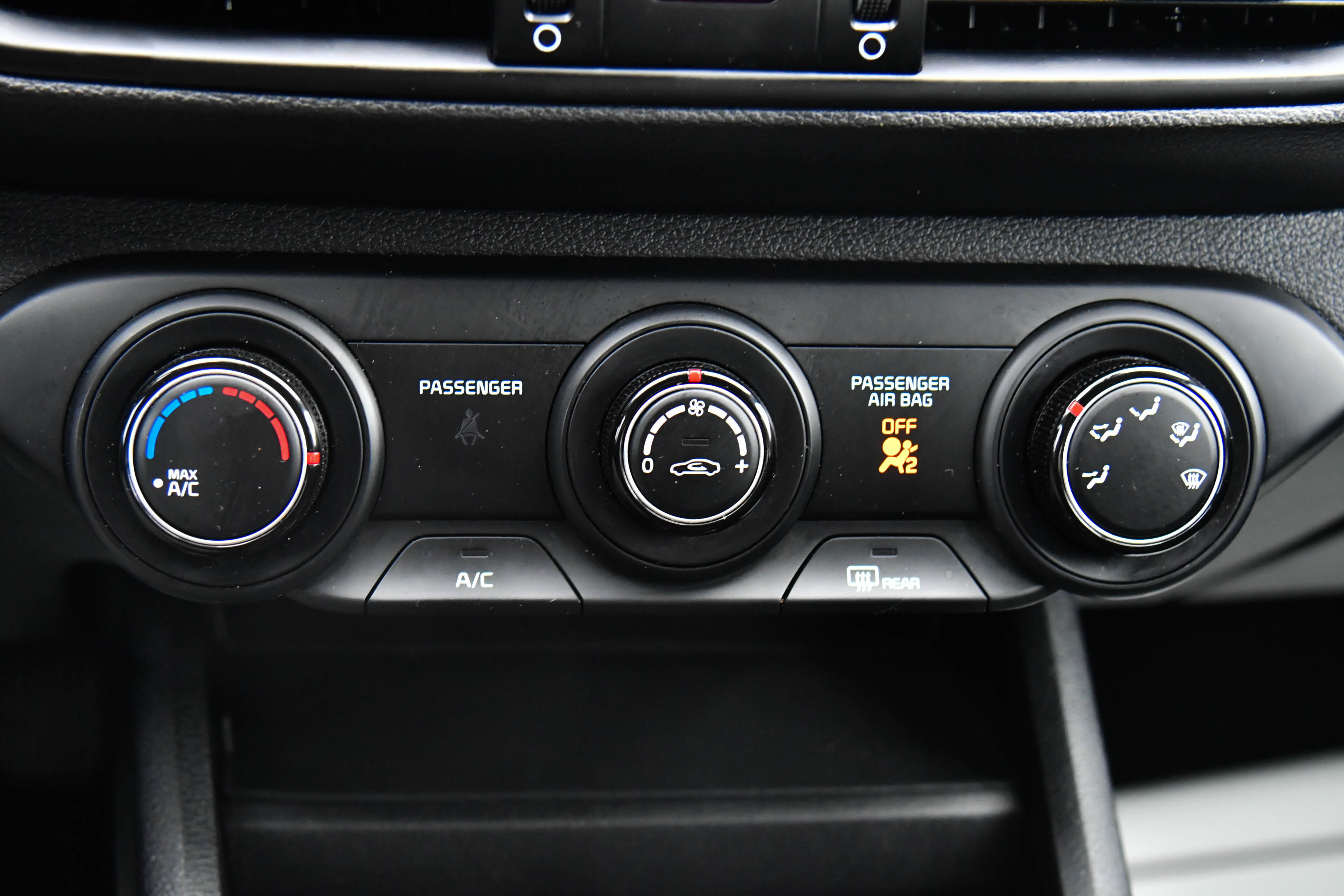 Used 2023 Kia Forte LXS image 19