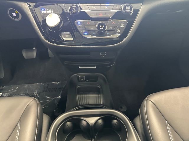 New 2026 Chrysler Pacifica Select image 14