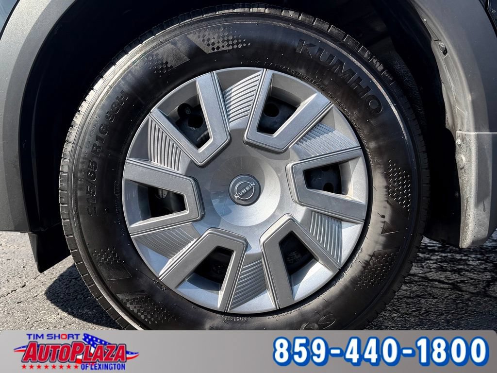 Used 2025 Nissan Kicks S AWD/4WD image 6