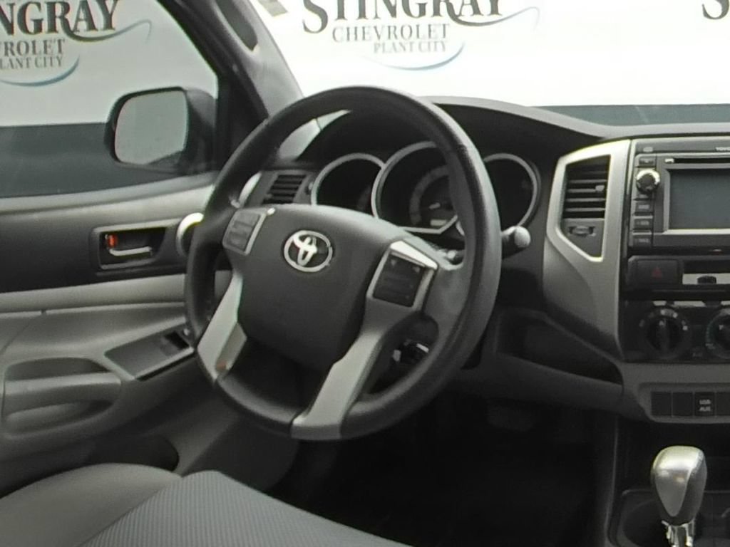 Used 2013 Toyota Tacoma PreRunner w/ TRD Sport Pkg RWD image 16