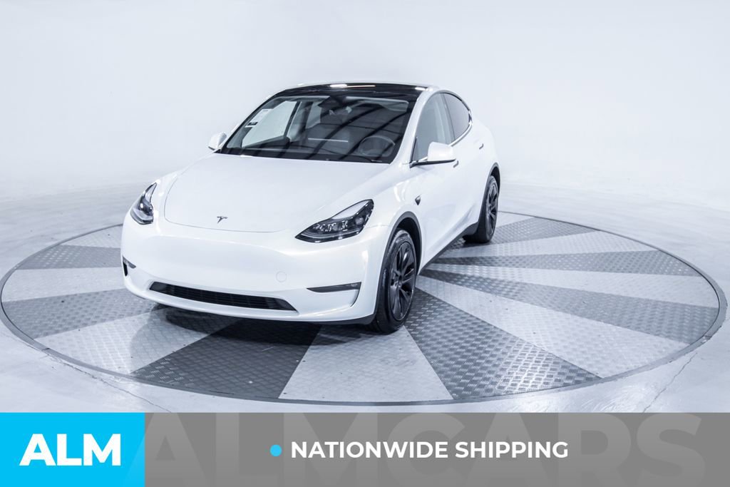 Used 2025 Tesla Model Y Long Range AWD/4WD image 2