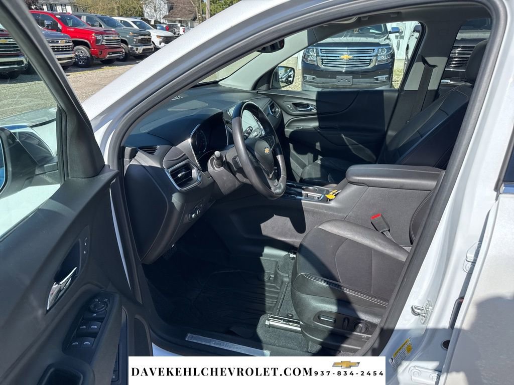 Used 2021 Chevrolet Equinox Premier AWD/4WD image 16
