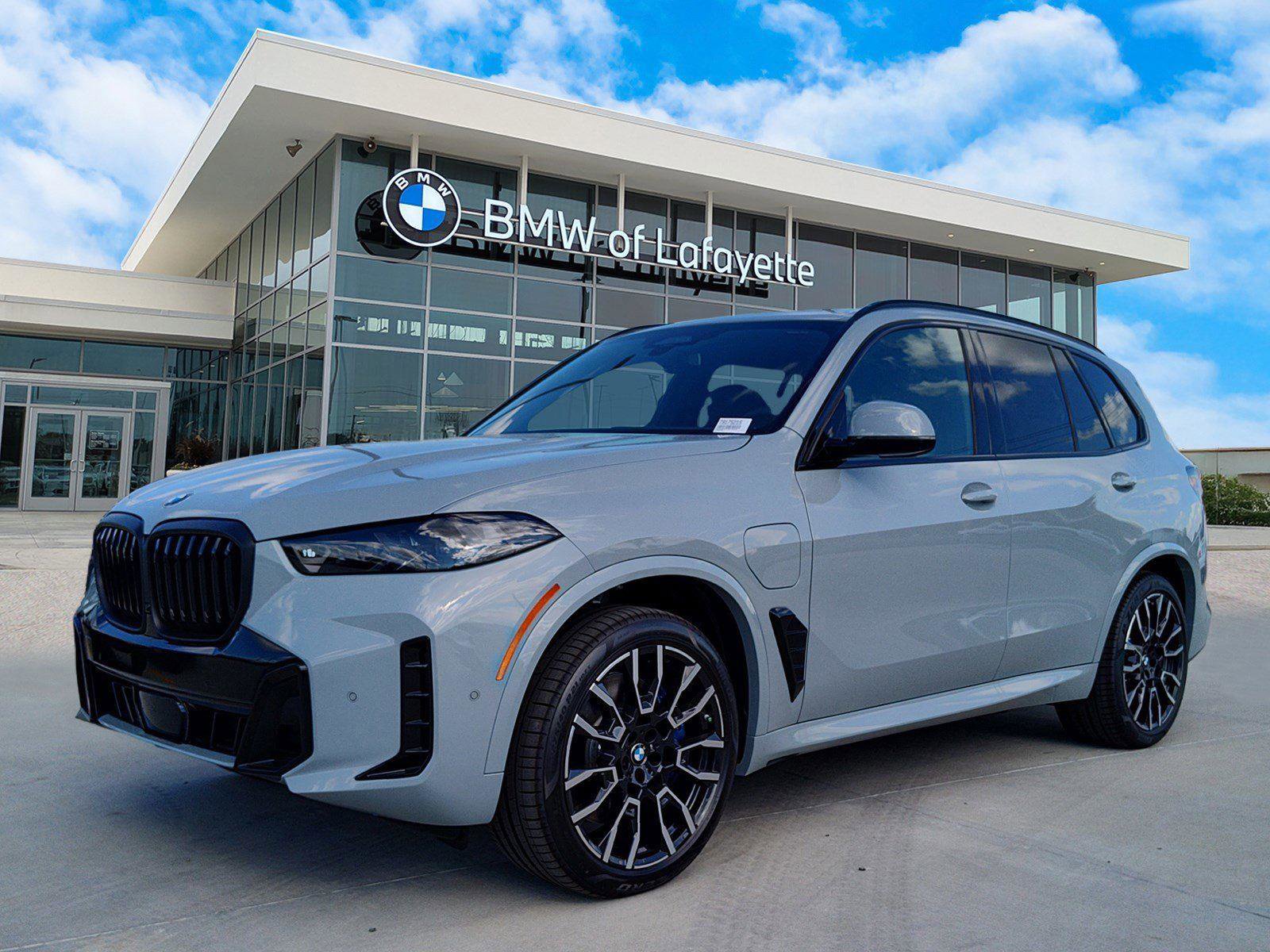 New 2026 BMW X5 xDrive50e w/ M Sport Package image 1