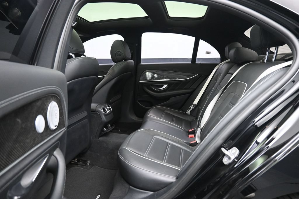 Used 2018 Mercedes-Benz E 63 AMG S image 27
