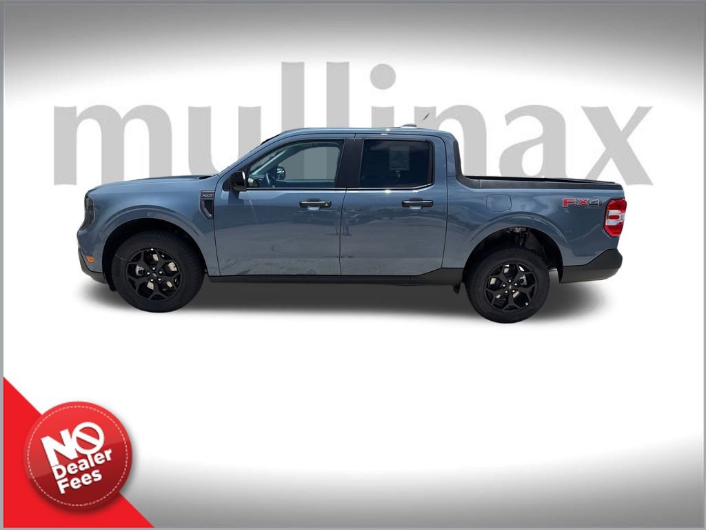 New 2025 Ford Maverick XLT w/ XLT Luxury Package image 2