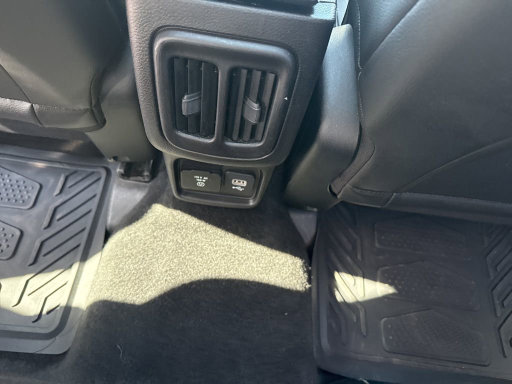 Used 2018 Jeep Compass Latitude w/ Popular Equipment Group image 19