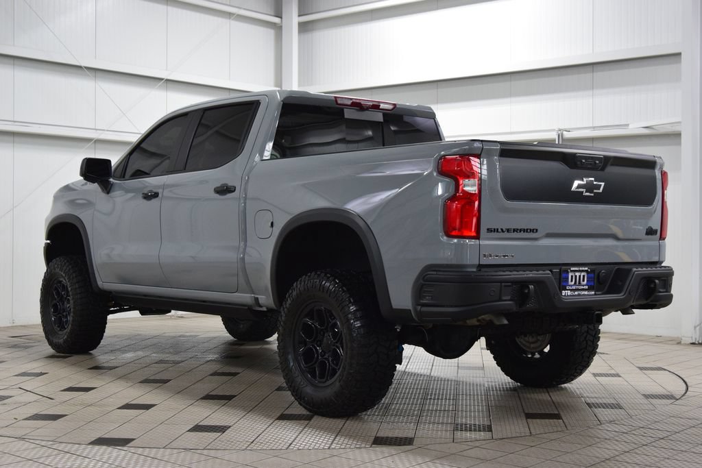 Used 2024 Chevrolet Silverado 1500 ZR2 w/ ZR2 Bison Edition AWD/4WD image 5