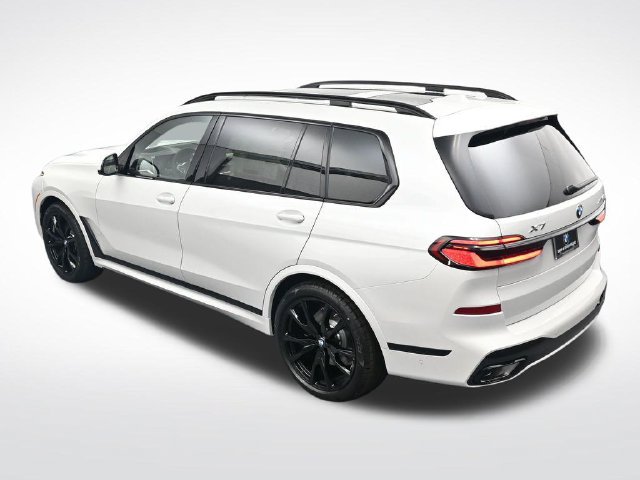 New 2027 BMW X7 xDrive40i w/ M Sport Package AWD/4WD image 27