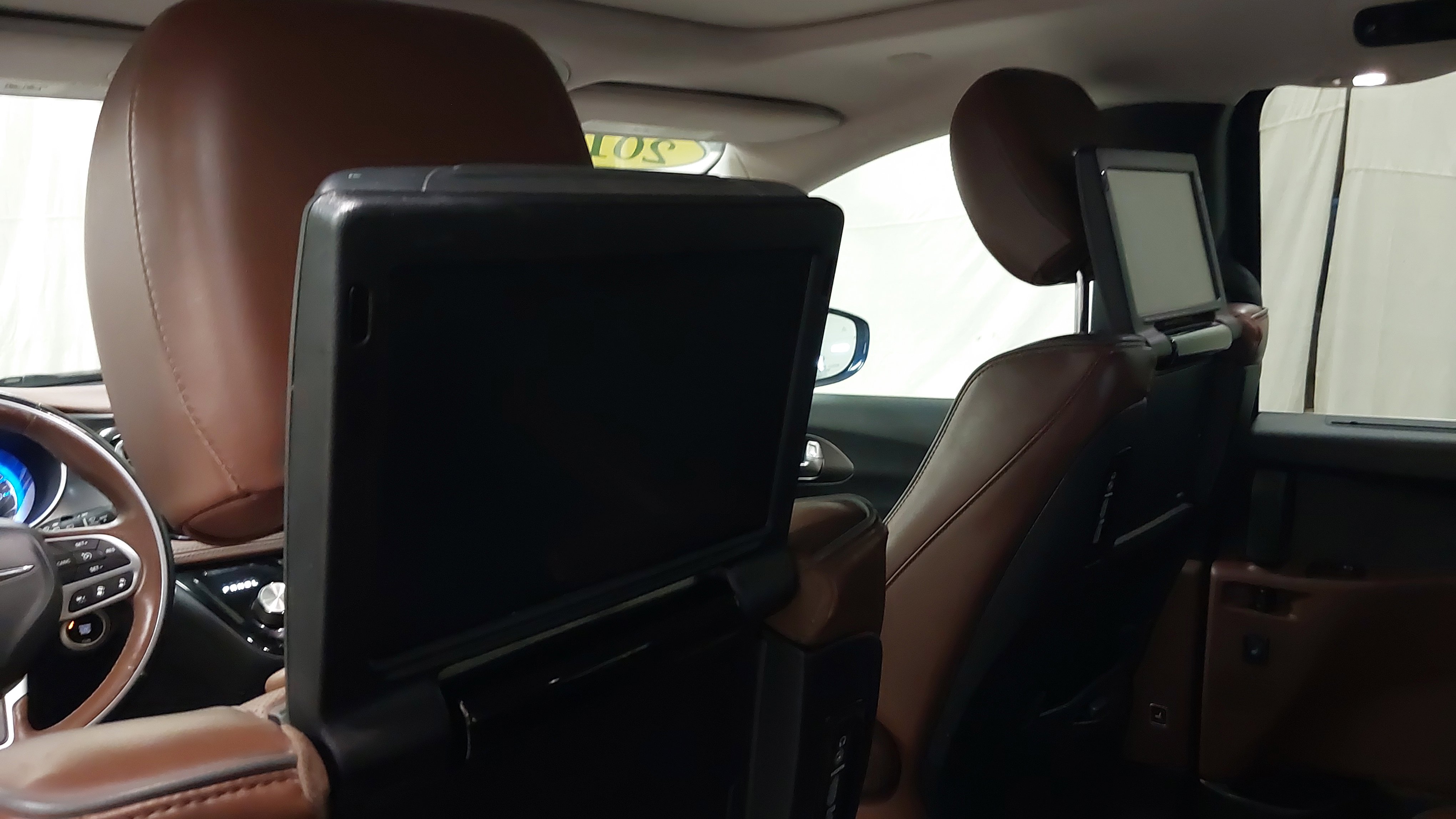 Used 2017 Chrysler Pacifica Limited w/ UConnect Theater Package image 27