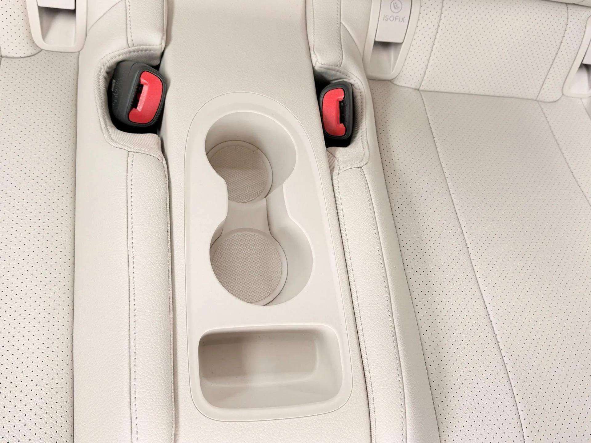 Used 2024 Mercedes-Benz CLE 300 4MATIC Coupe image 23