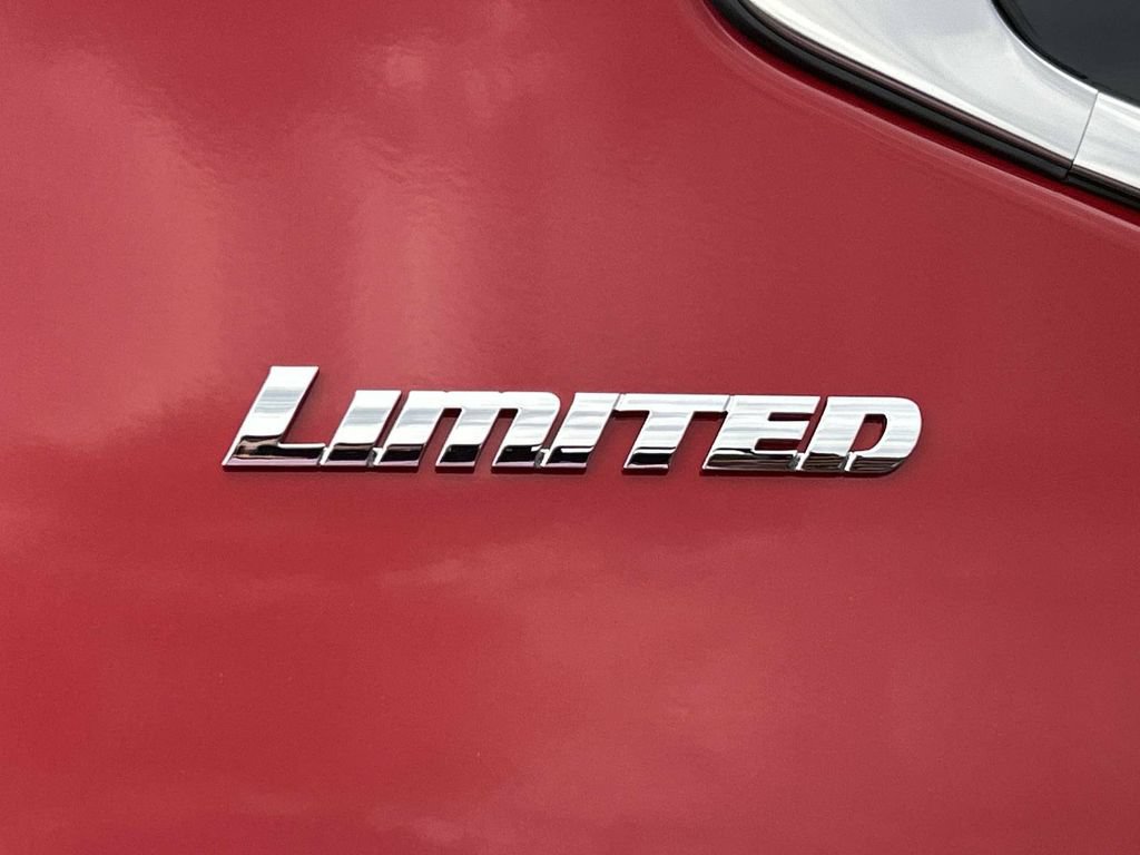 New 2026 Toyota Tundra Limited AWD/4WD image 12