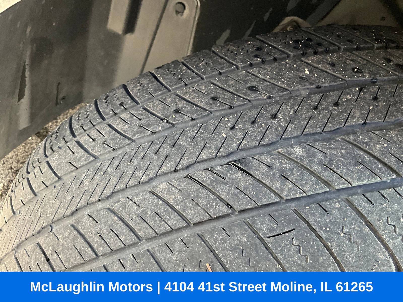 Used 2016 Cadillac SRX Luxury w/ Driver Awareness Package image 16