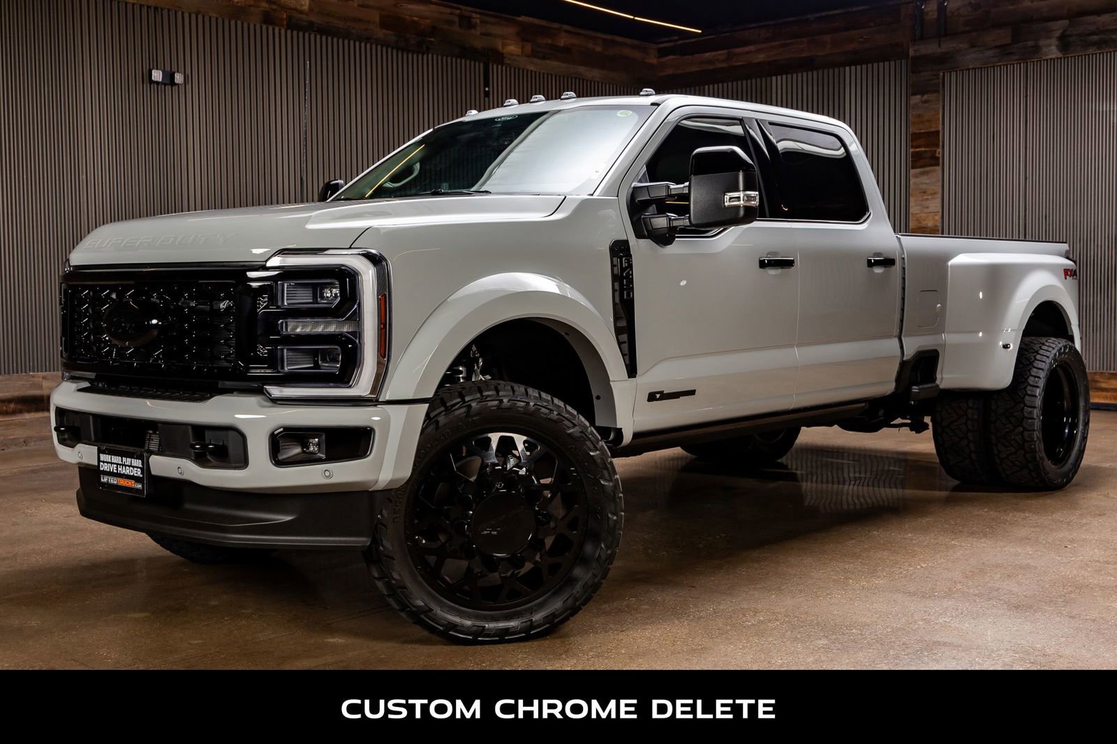 Used 2025 Ford F450 Platinum w/ Platinum Plus Package image 5