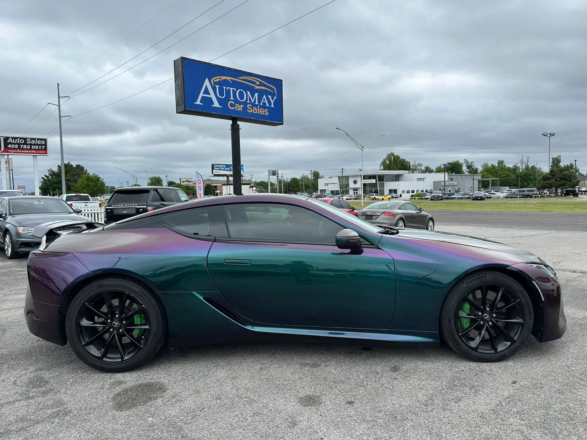 Used 2018 Lexus LC 500 Coupe w/ Touring Package RWD image 27