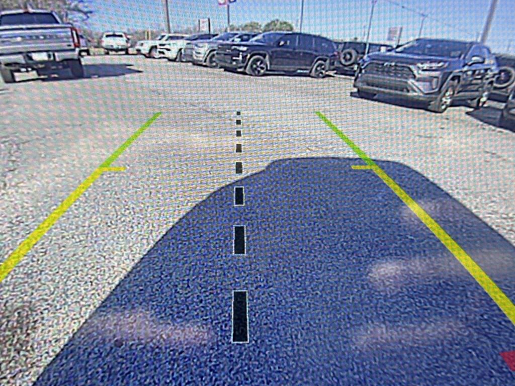 Used 2023 Jeep Grand Cherokee L Limited w/ Black Appearance Package image 34