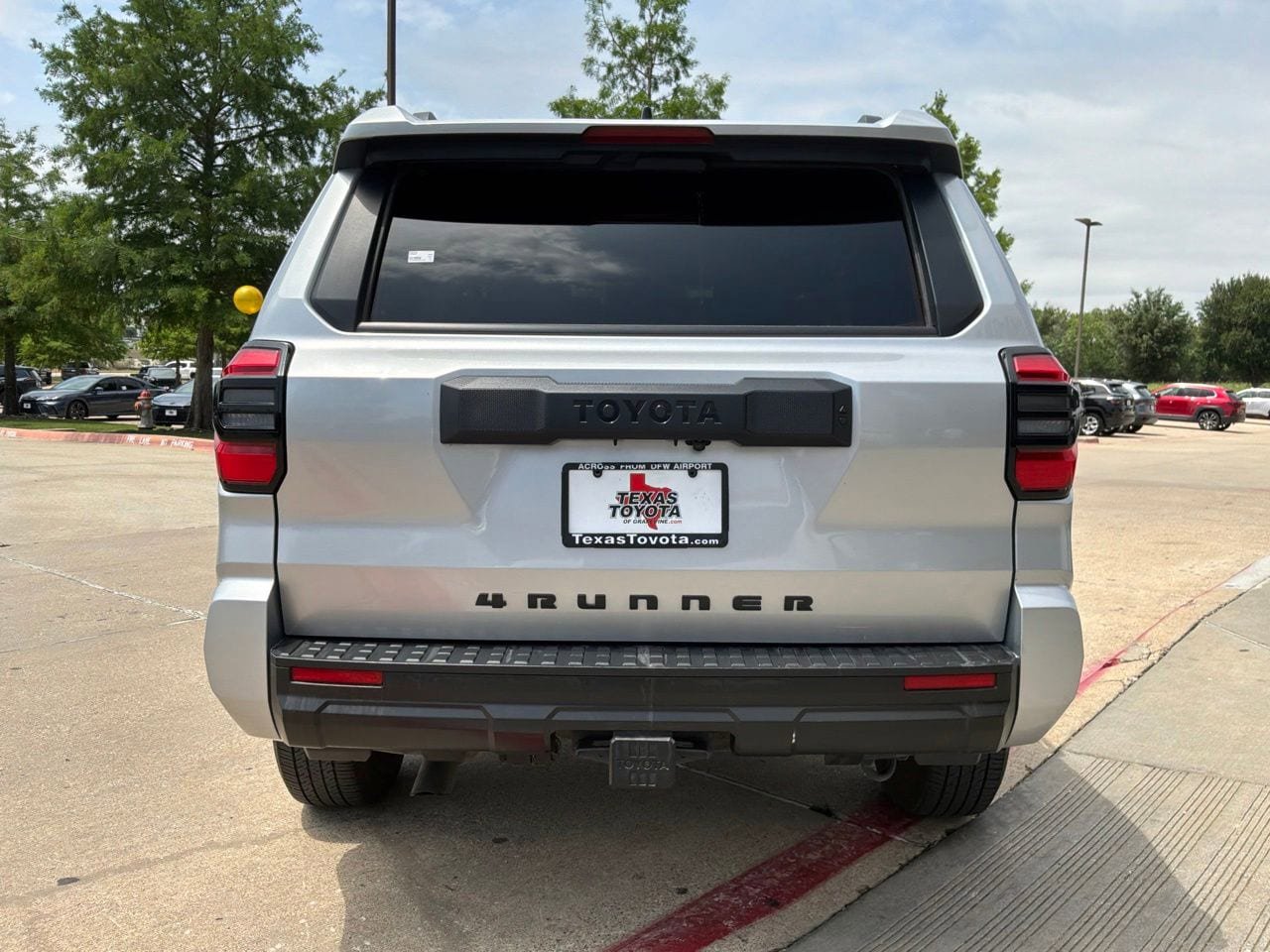 Used 2025 Toyota 4Runner SR5 RWD image 6