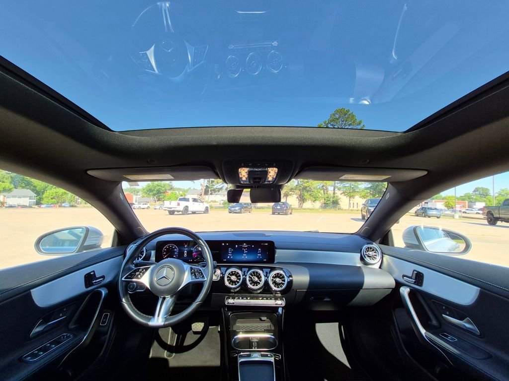 Used 2025 Mercedes-Benz CLA 250 image 14