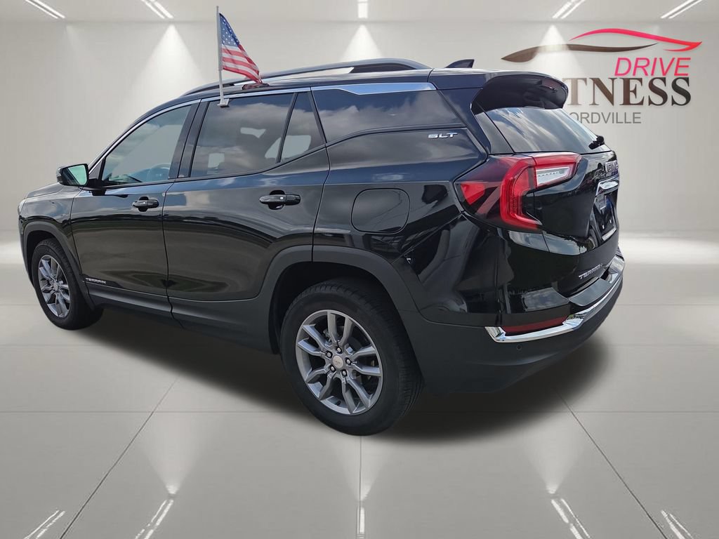 Certified 2024 GMC Terrain SLT w/ Infotainment Package II AWD/4WD image 6