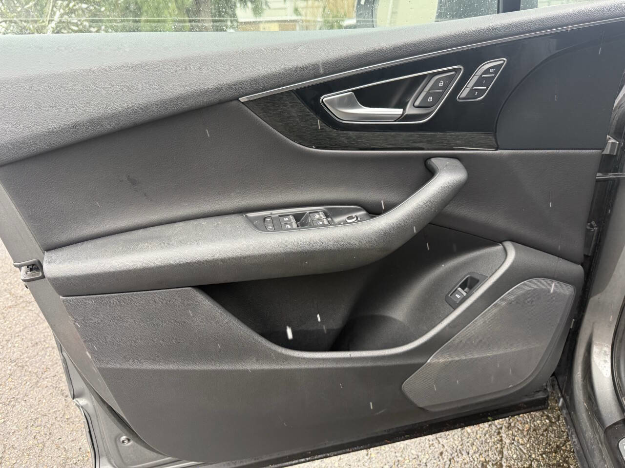 Used 2017 Audi Q7 3.0T Premium Plus image 18