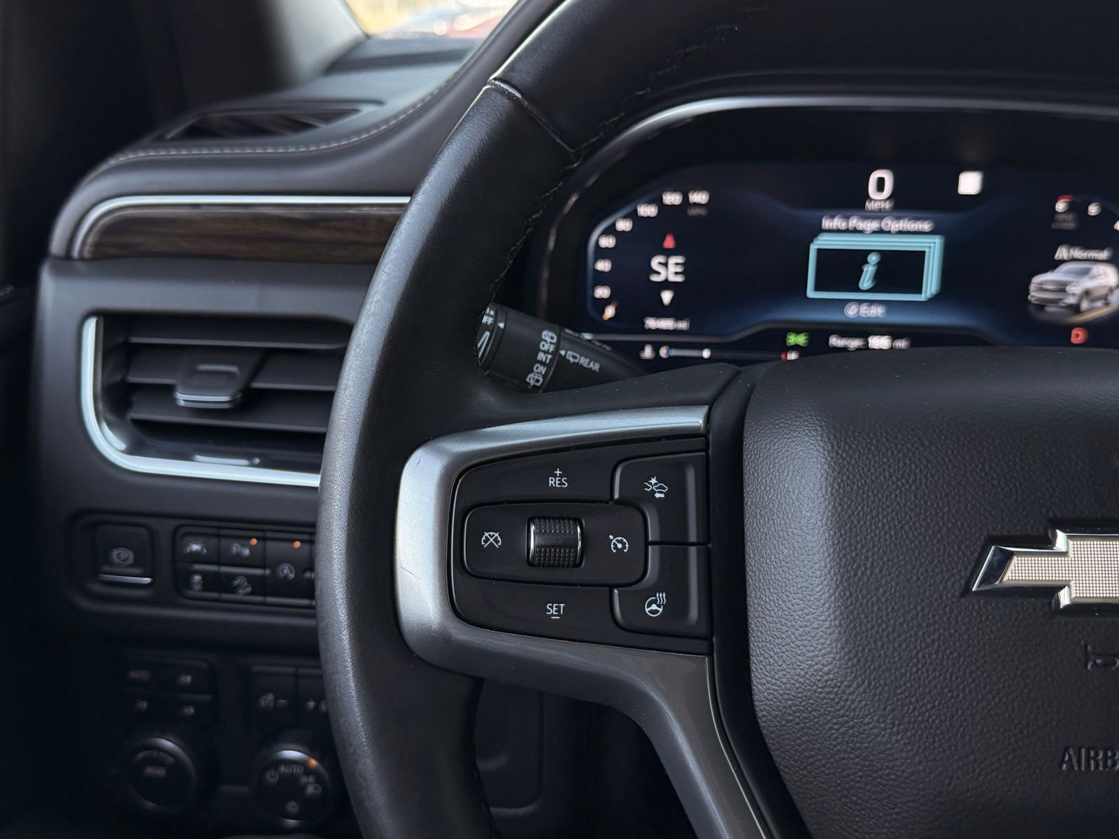 Used 2023 Chevrolet Tahoe Premier image 37