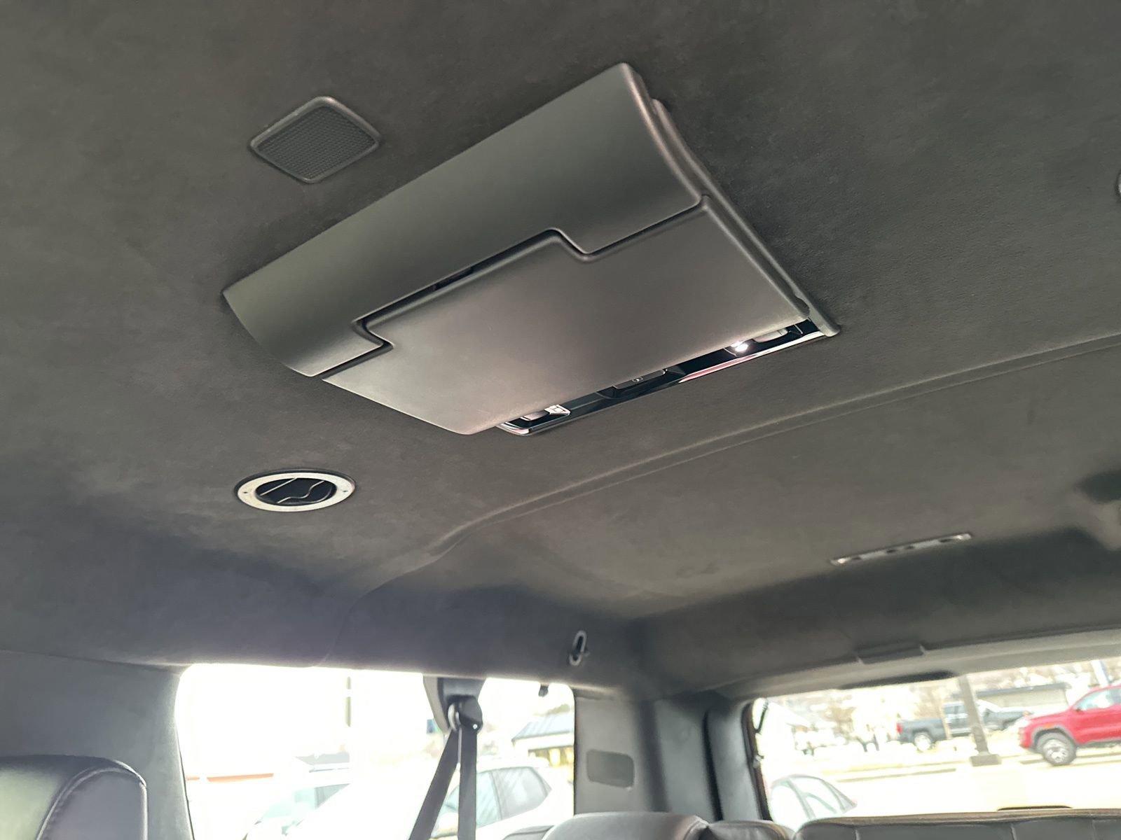 Used 2020 Cadillac Escalade ESV Platinum AWD/4WD image 29