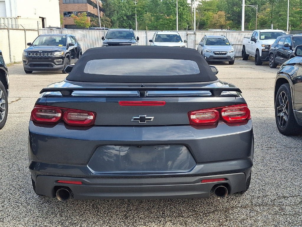 Used 2023 Chevrolet Camaro LT w/ Technology Package RWD image 6