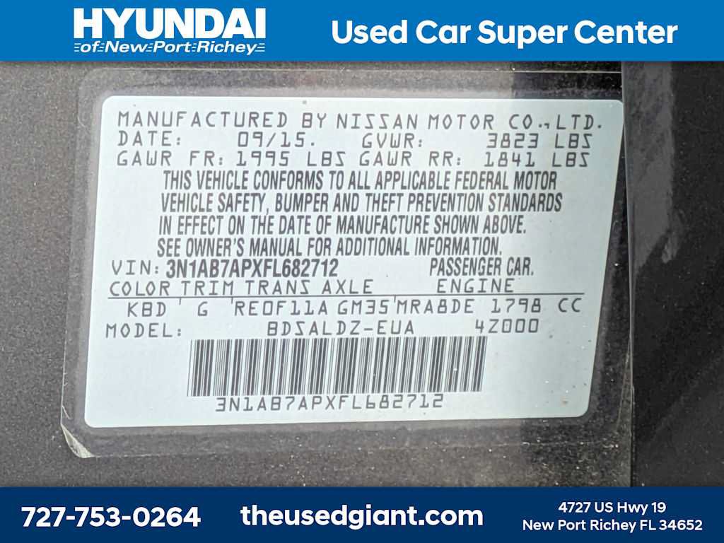 Used 2015 Nissan Sentra SV FWD image 31