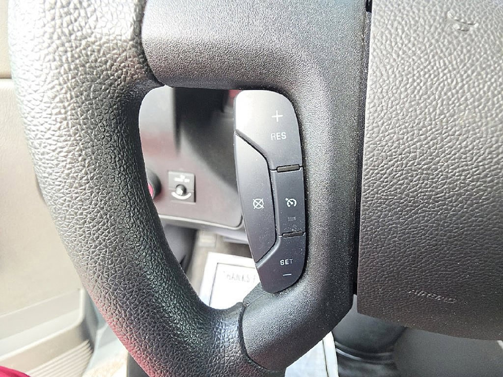 Used 2025 Chevrolet Express 2500 w/ Driver Convenience Package RWD image 17