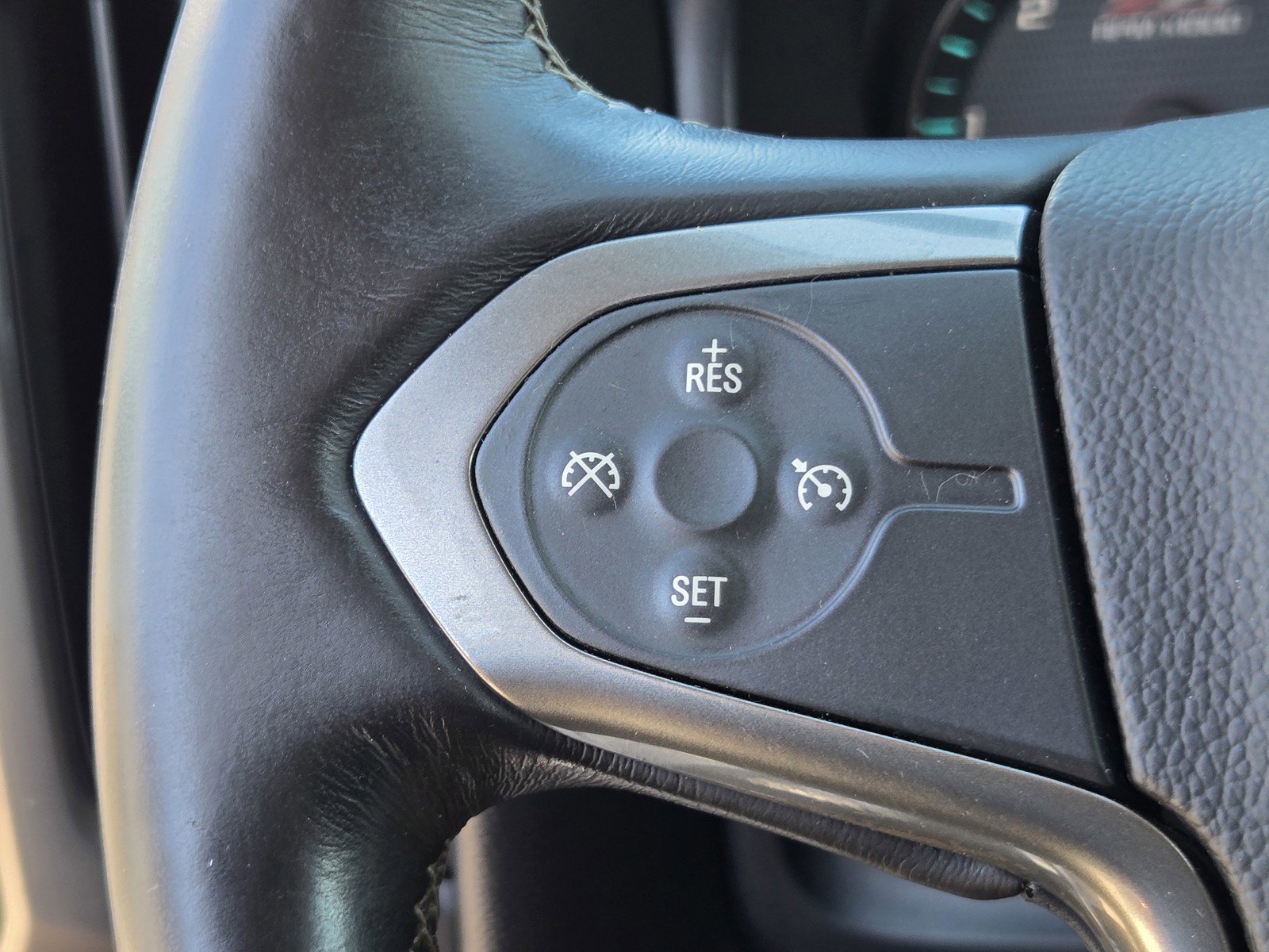 Used 2016 Chevrolet Silverado 1500 LT w/ Rally 2 Edition image 21